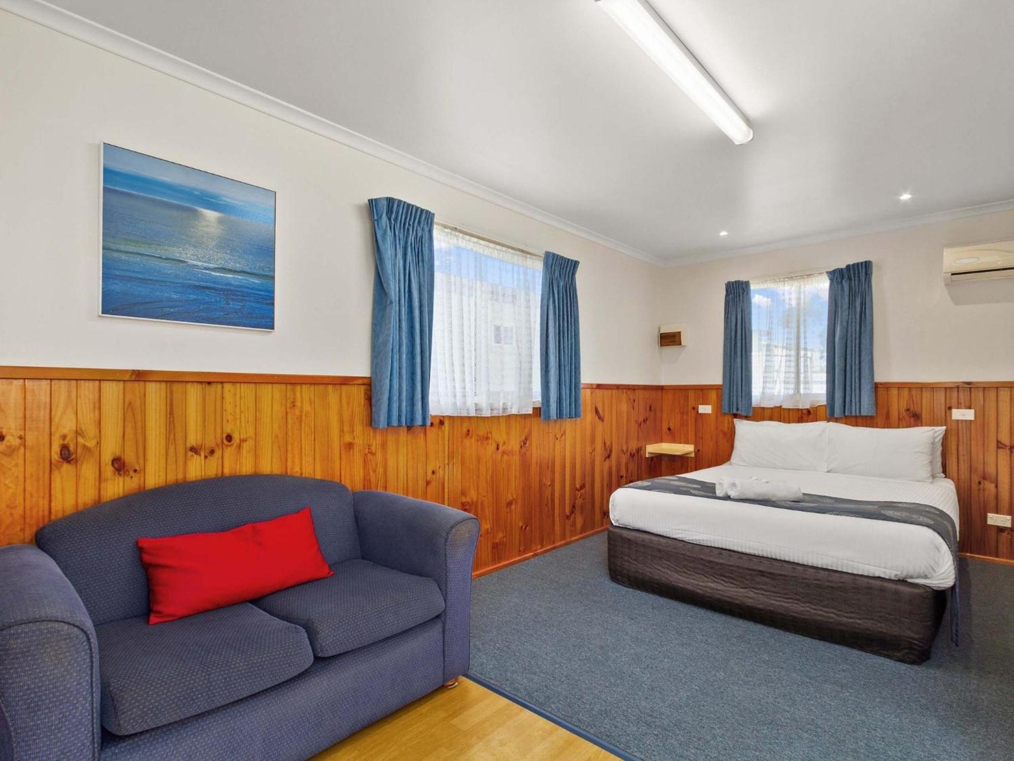 Waters Edge Holiday Park Lakes Entrance Exterior foto